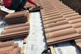 Best Emergency Roof Repair Services  in Ovid, MI